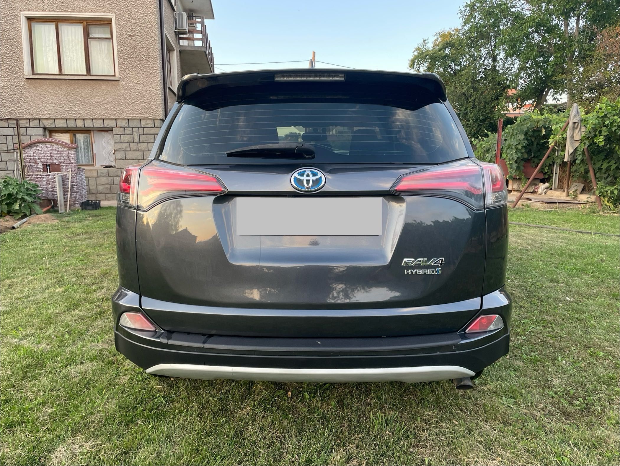 Toyota Rav 4 Hybrid / 2.5