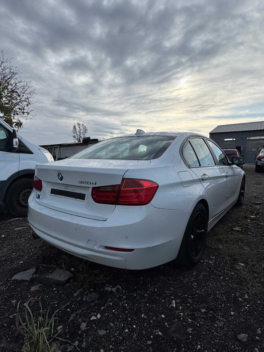 Dezmembrez Bmw Seria 3 F30 320D N47D20C Cutie Automata