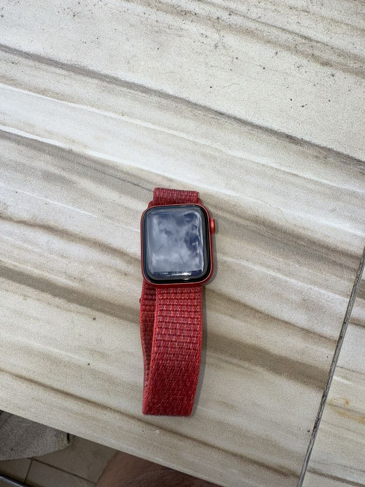 Apple watch 6 40mm RED