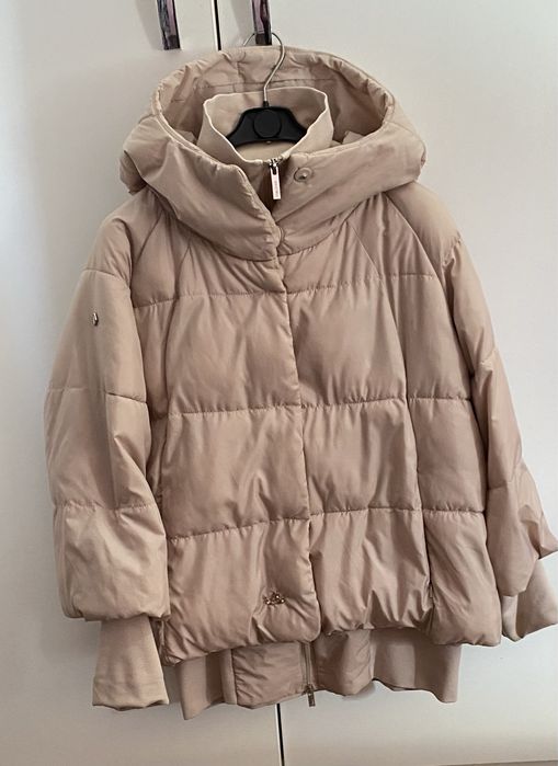 Geaca cu puf de gasca.