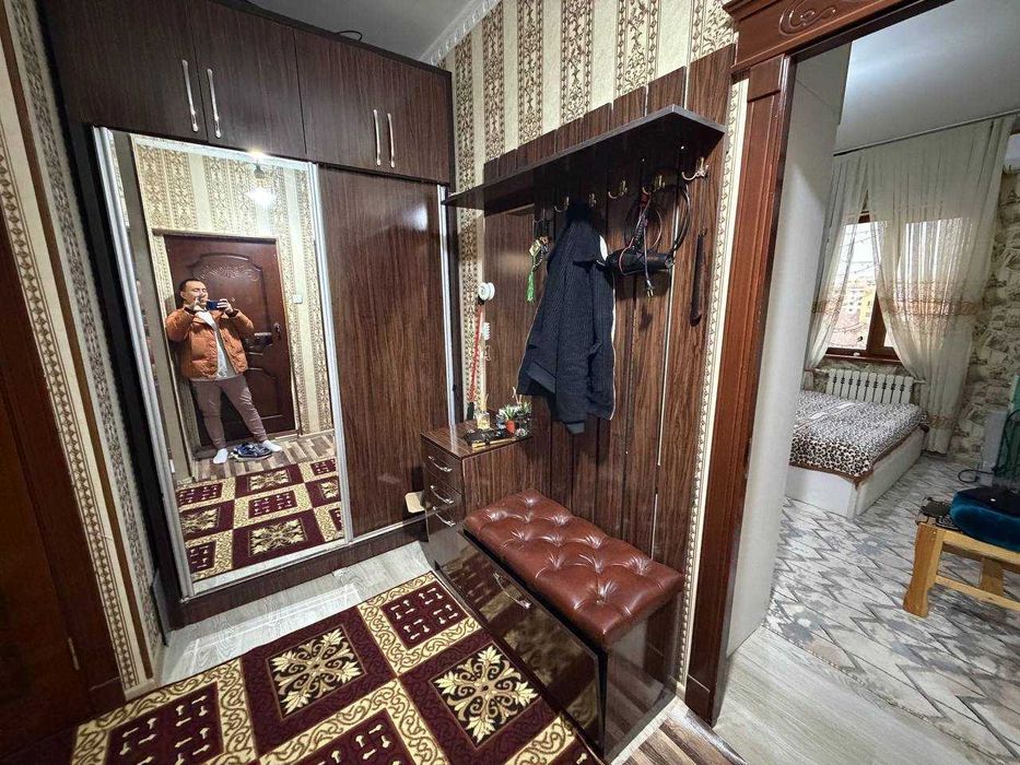 Продаётся 2х комн квартира на 5 этаже Ор-р  6 микрорайон Мадина