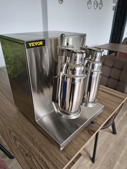 Vând aparat Vevor pentru Milkshake, nou