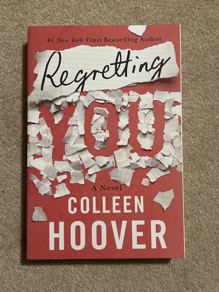 7 книги колекция на Colleen Hoover