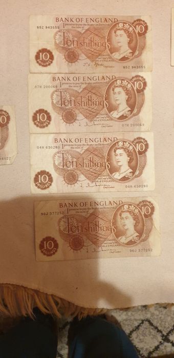 Bancnota de 10 selling England