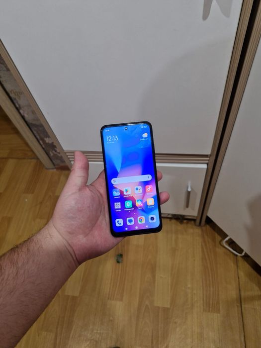 Продам телефон б/у в хорошем состоянии