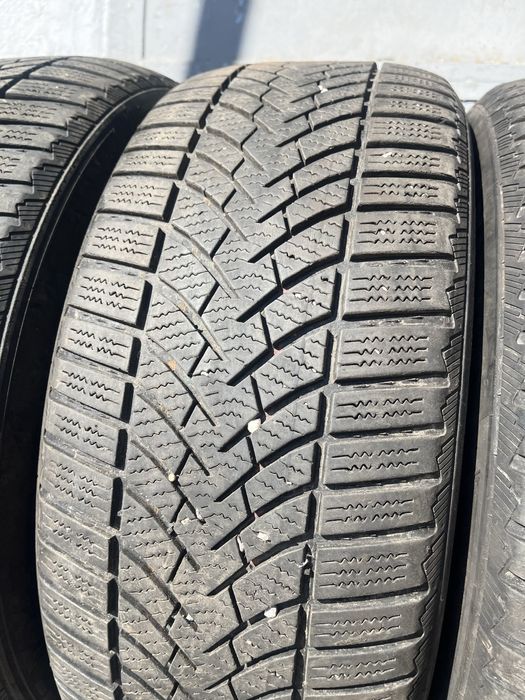 4 бр. зимни гуми 225/50/17 Semperit DOT 4819 5,5-6 mm