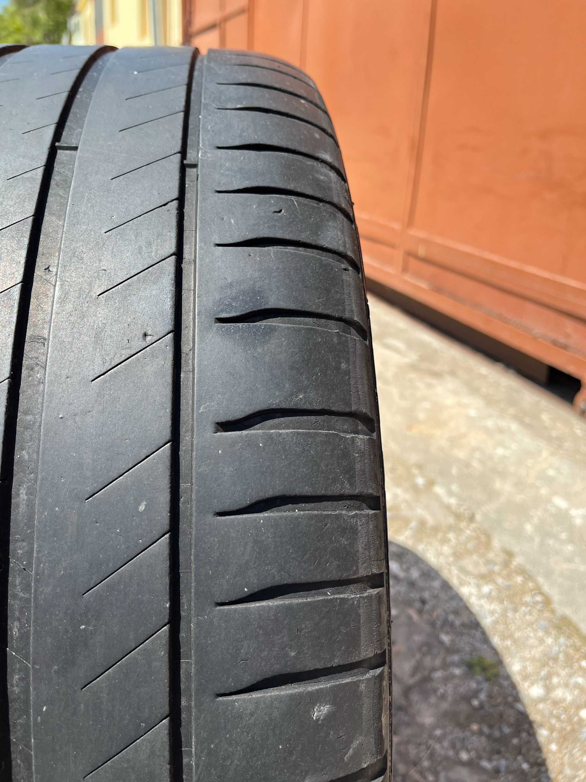 2 бр. летни гуми 295/35/21 Michelin N1 DOT 1016 3,5-4 mm