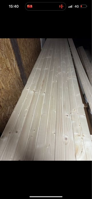 Lambriu semi rotund / drept Estenta Molid – Calitate Superioară