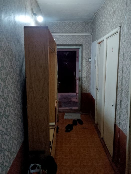 Продаётся Квартира 2х ком 1 этаж в Янгиюле на Тошкент Шох