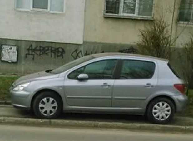 Продавам Пежо 307 авт