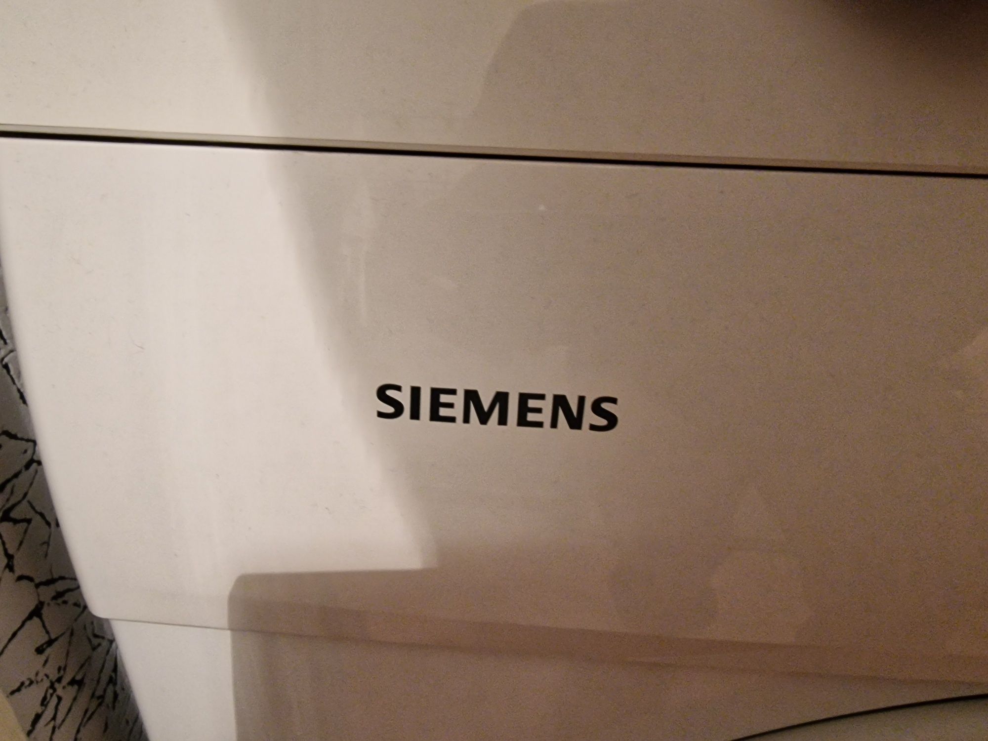 Сушилня за дрехи Siemens c4410