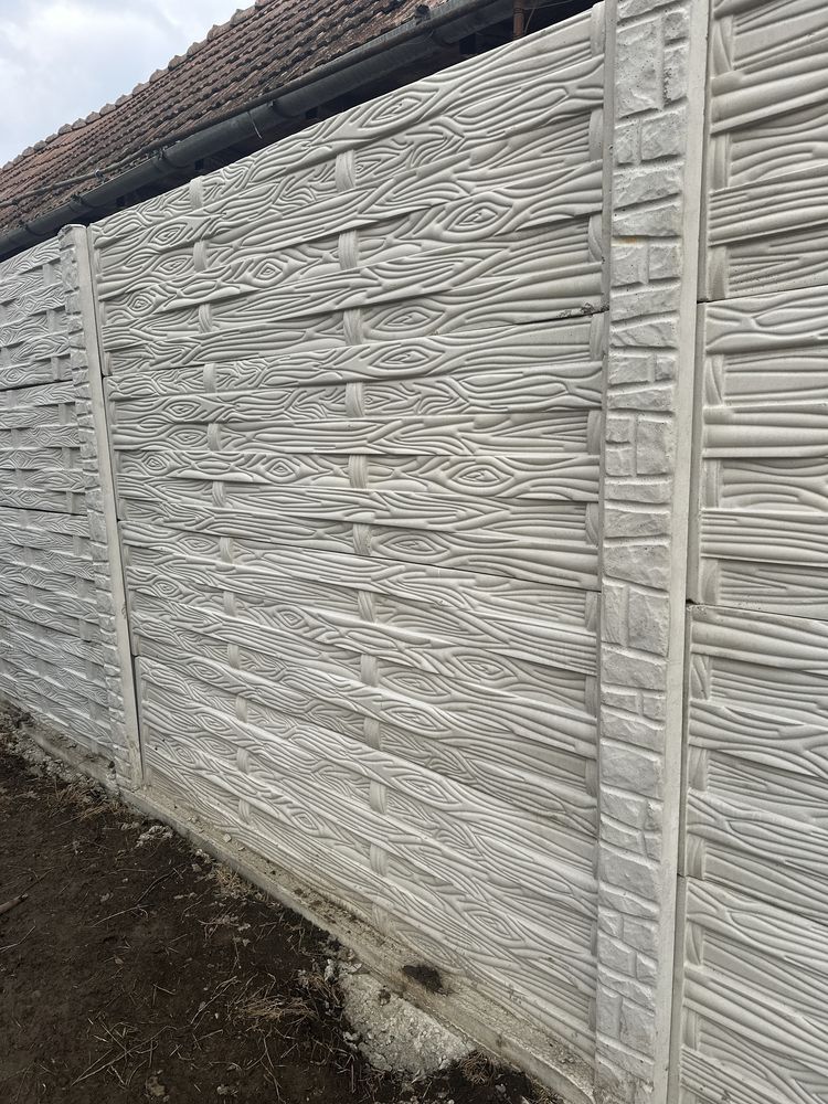 Gard de beton / Placi de gard cu model 50x2m 40x2m