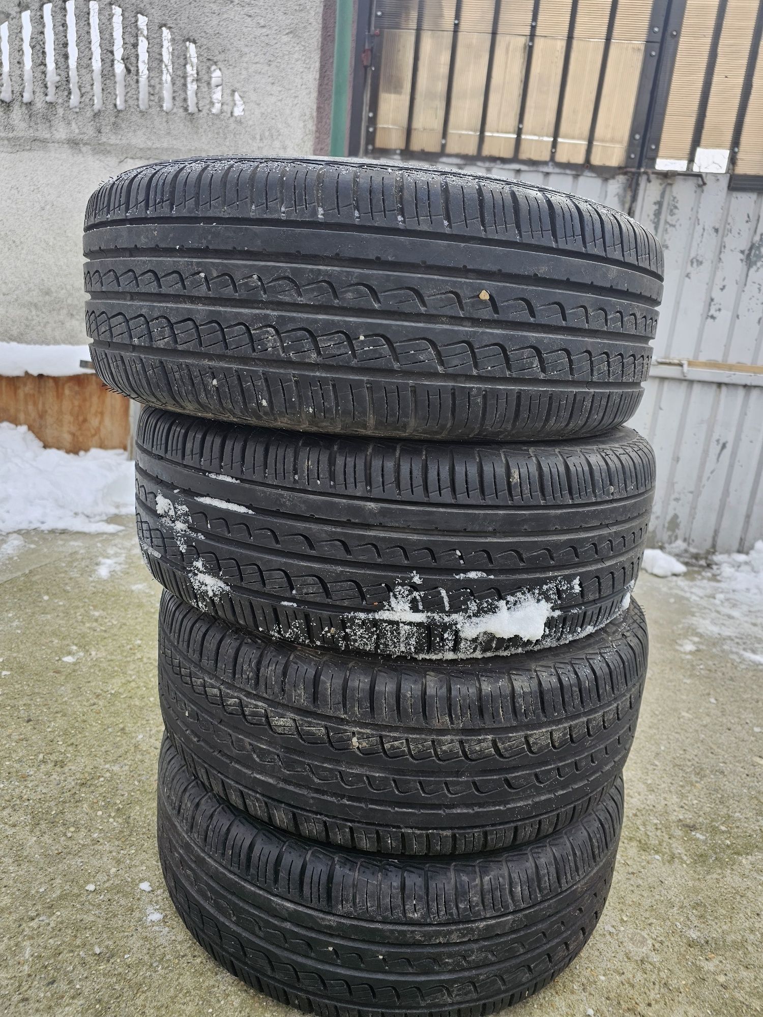 De vânzare 4 anvelope pirelli 205 55 r16