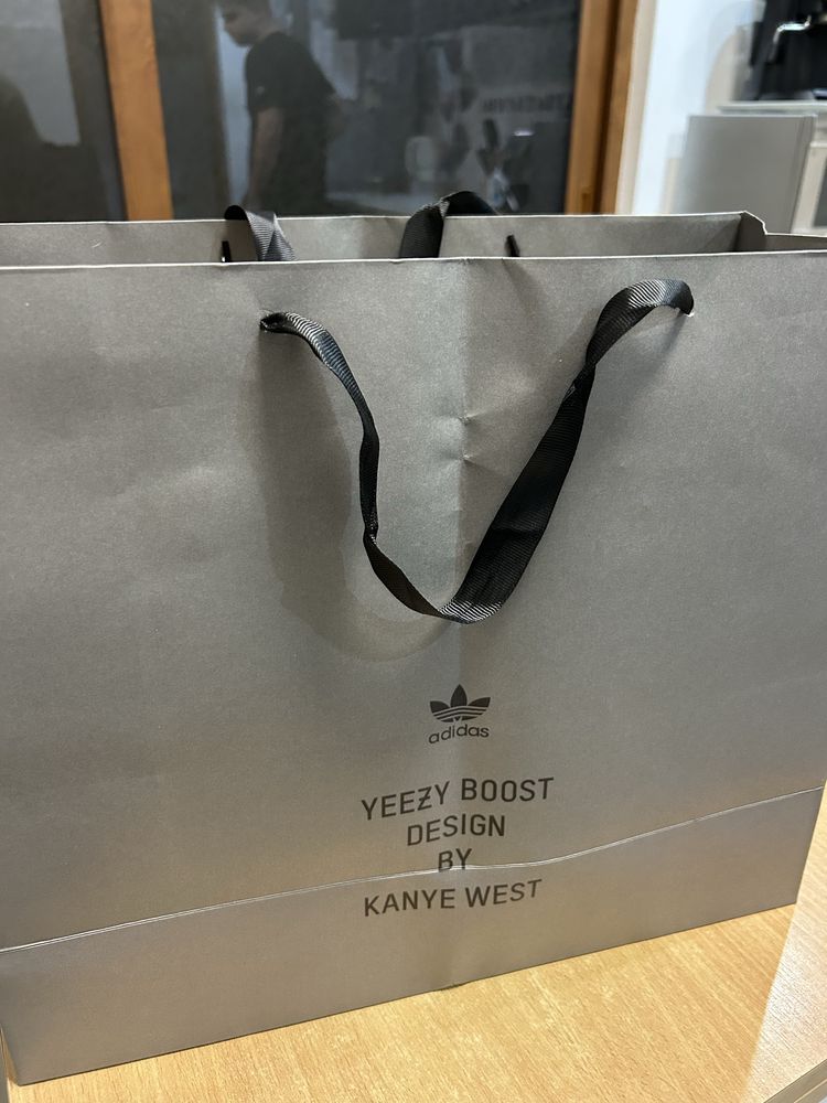 yeezy boost 350 beluga