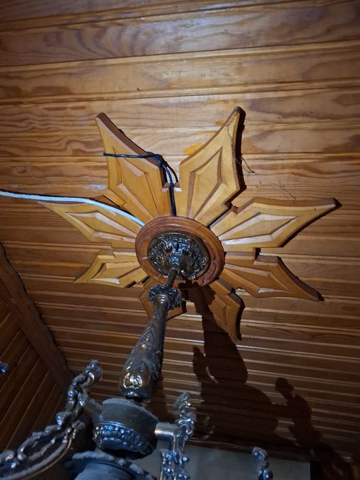 Розетки дървореза