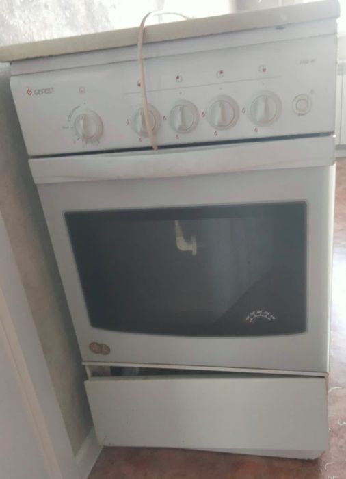 Продам газплиту.