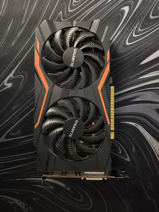 Продом Видеокарту RTX1050TI