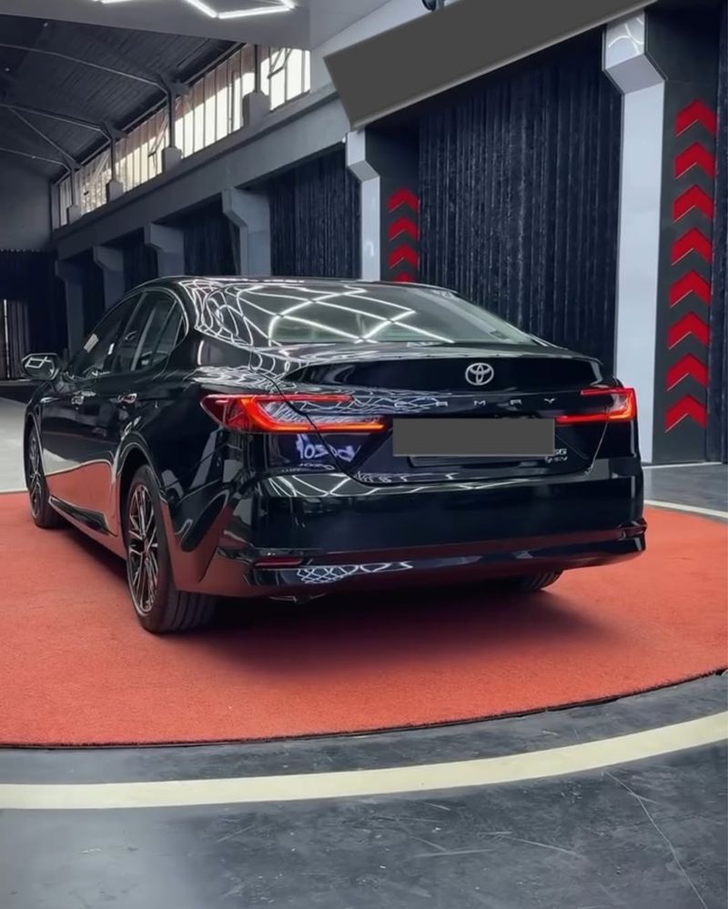 Toyota Camry 80 2.5 Hybrid 2024