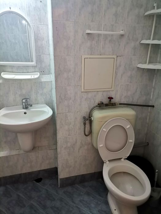 Дава се под наем Двустаен апартамент в Бургас, Славейков - 65 кв.м за 357 € - Снимка #7