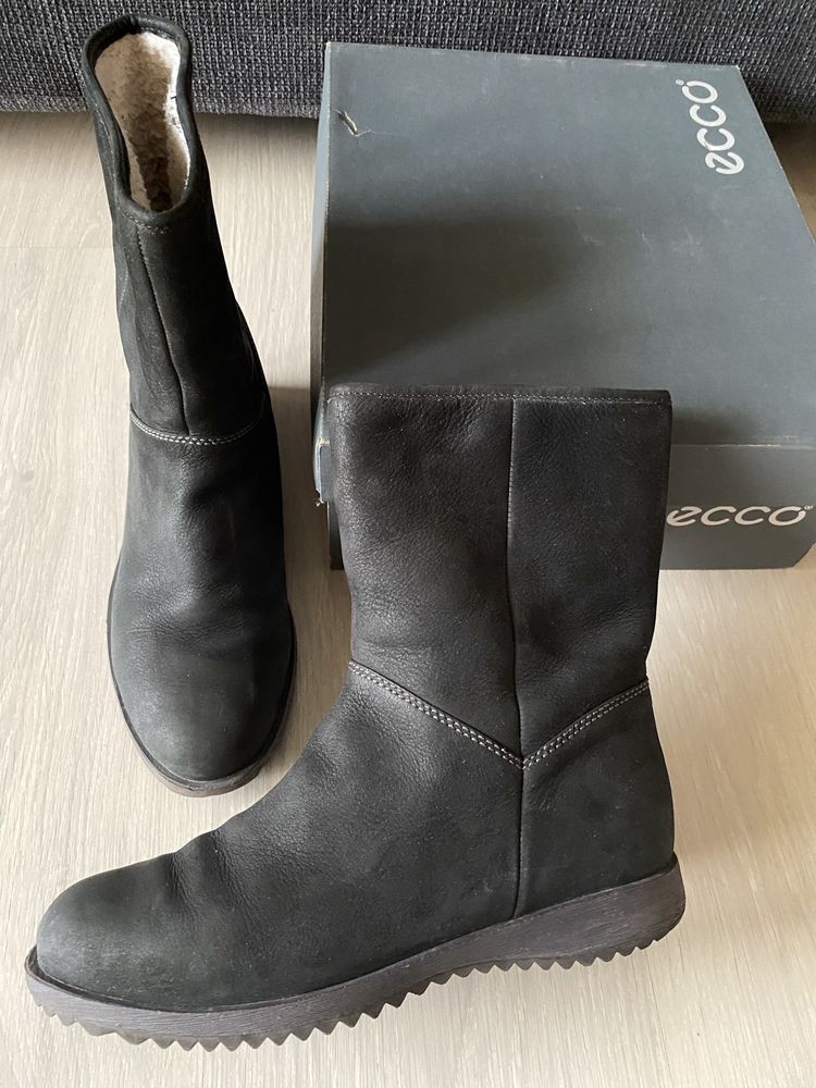 Vand cizme Ecco (38) din piele.