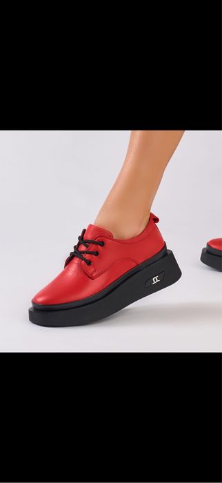 Pantofi din piele nr 39,40