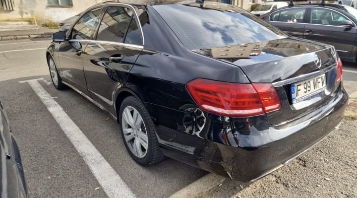 Mercedes benz E class 2.2 CDI