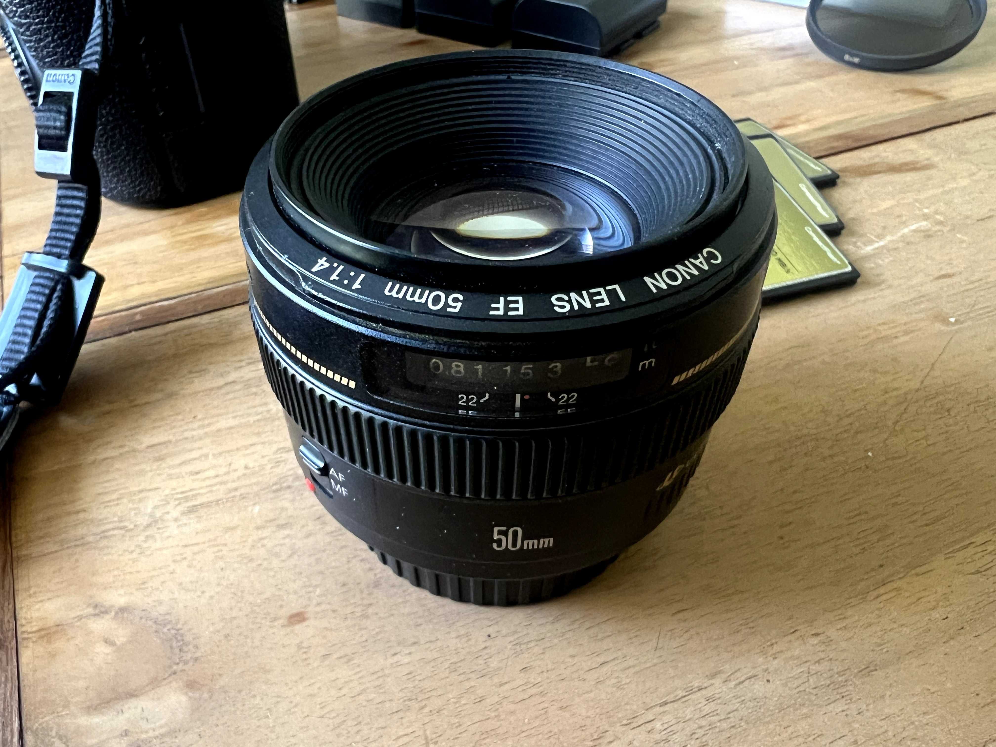 Canon EOS 5D Mark IV + Canon 50mm f/1.4 USM + пълен комплект аксесоари