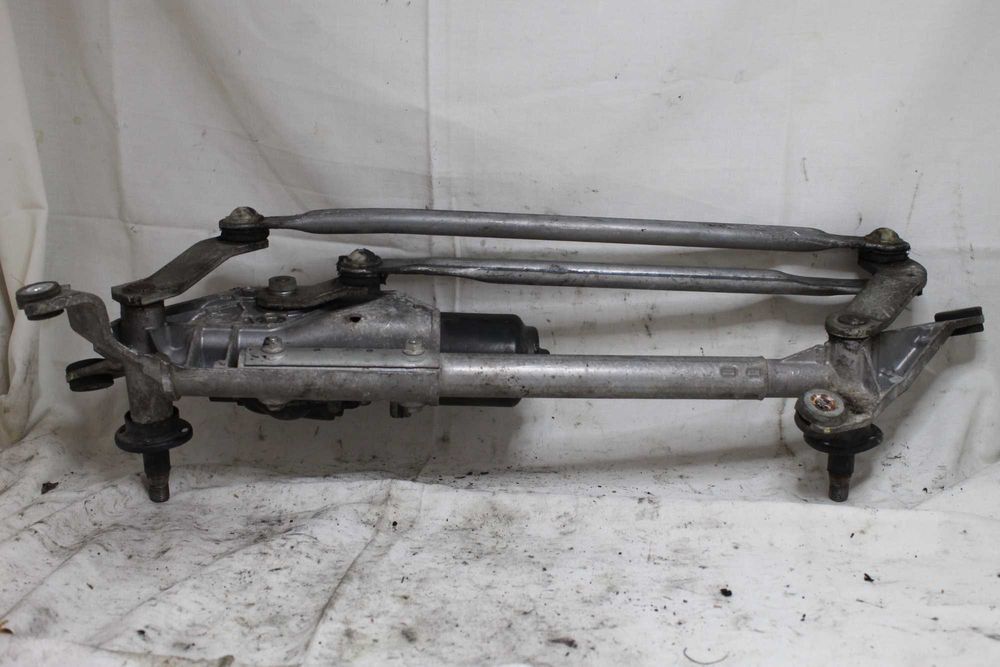 Лостов механизъм чистачки с моторче Хонда фр-в 08г Honda fr-v 2008