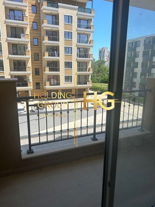 Продава се Двустаен апартамент в Варна, Възраждане 1 - 77 кв.м за 1689 €/кв.м - Снимка #2