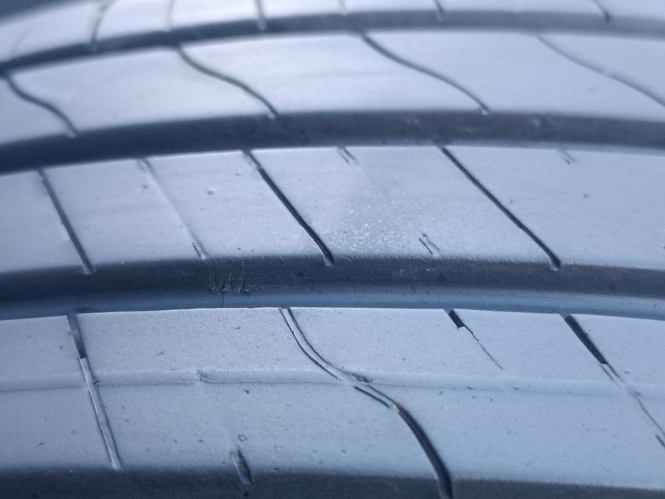 215/65/16 Goodyear Дот 3923