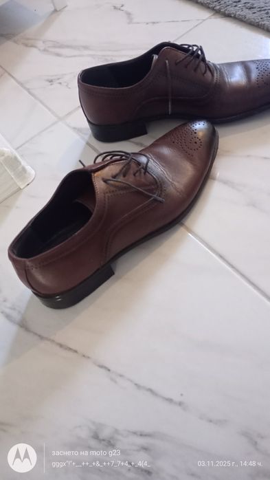 Мъжки обувки номер 40