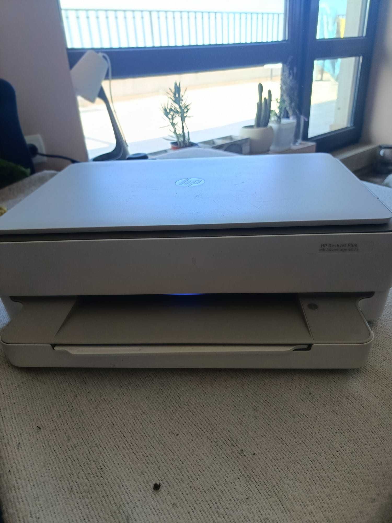 Принтер HP DeskJet Plus Ink Advantage 6075
