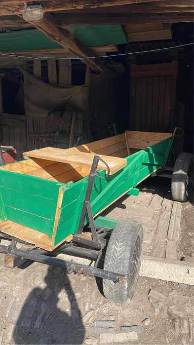 Caruta de vanzare sau schimb cu oaie breaza maxim 3 miei