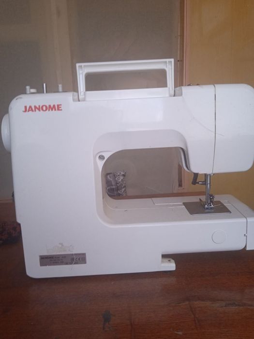 Швейная машина. Тикув мошинаси.