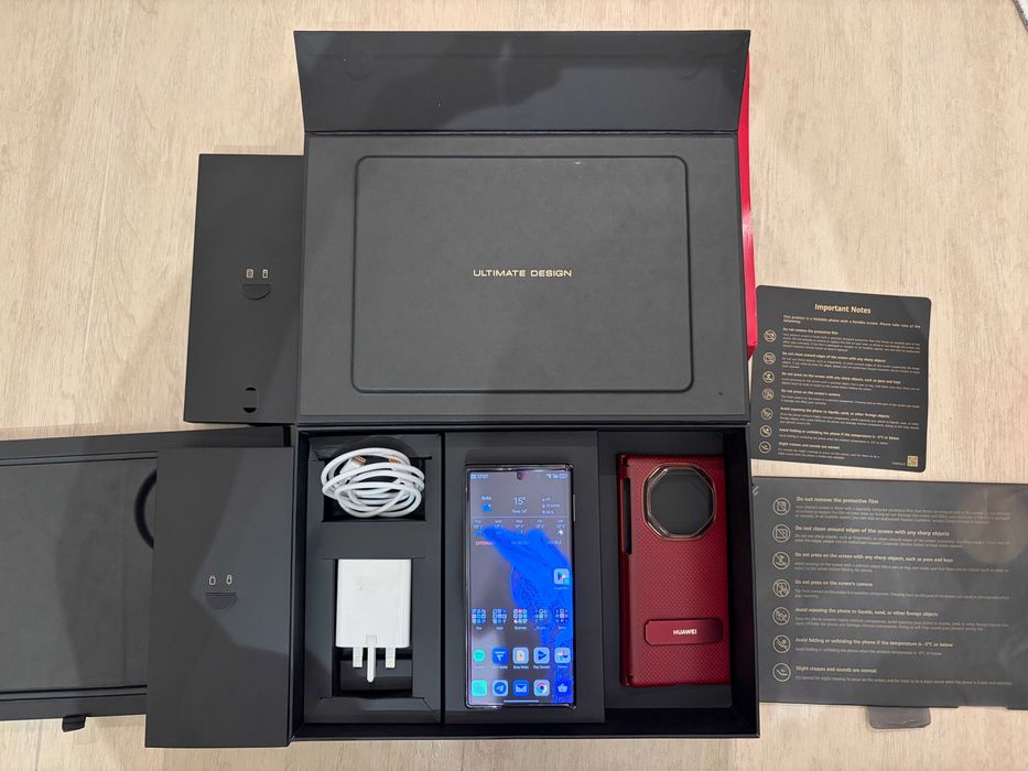 Huawei Mate XT Tri-fold 1TB Black