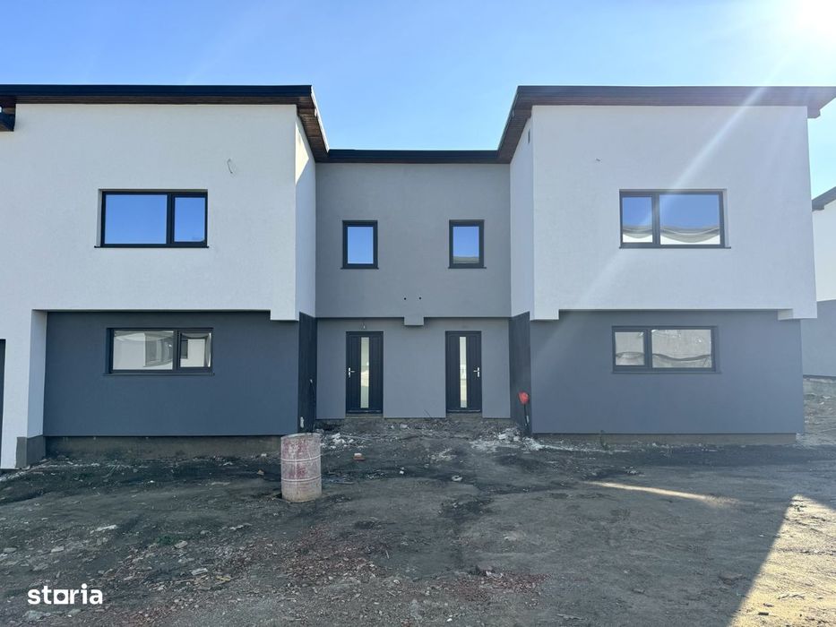 5 camere!Dorm jos!CANALIZARE!Incalz in pard!Vila Valea Lupului - Rediu