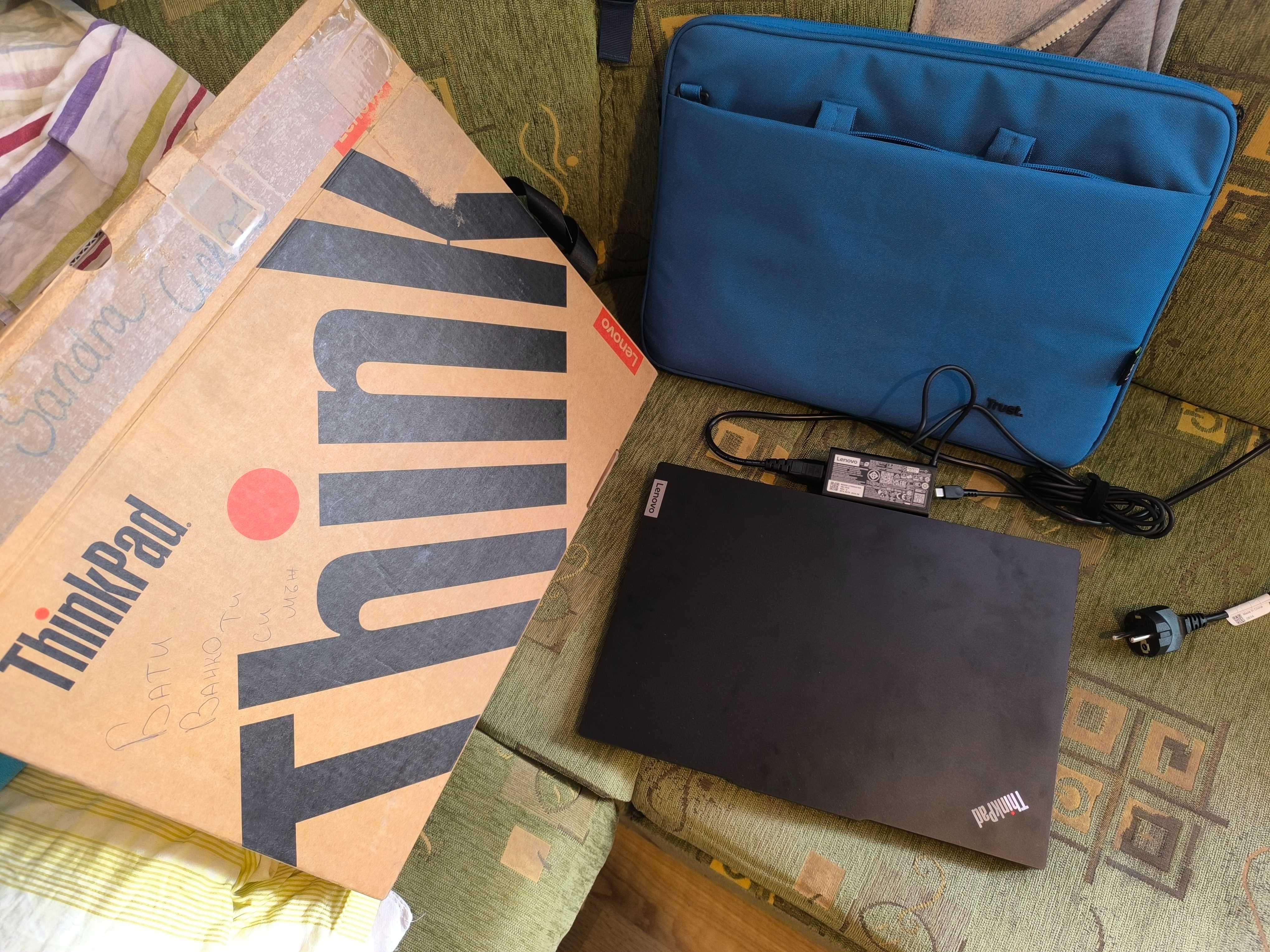 Лаптоп Lenovo ThinkPad E16 Gen 2, AMD Ryzen™ 7 7735HS