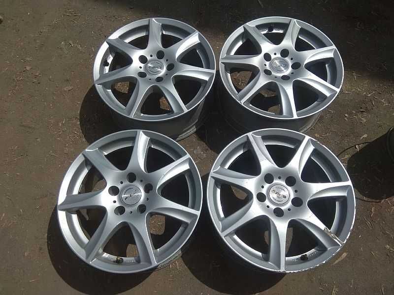 Продам оригинальные легкосплавные диски "Enzo"