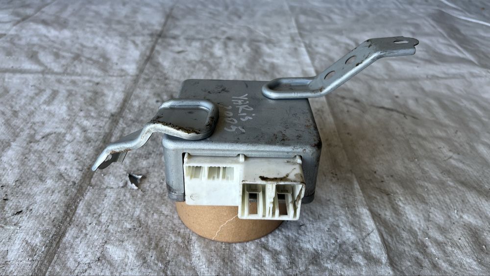 Модул хидравлика Toyota Yaris 1999-