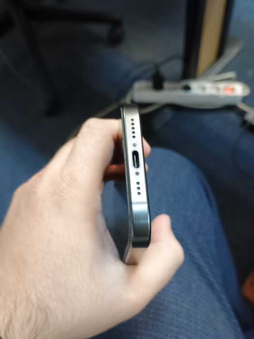Iphone 15 Pro Factura Garanție cutie perfect husa folie
