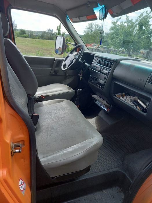 Vând Transporter Volkswagen T 4