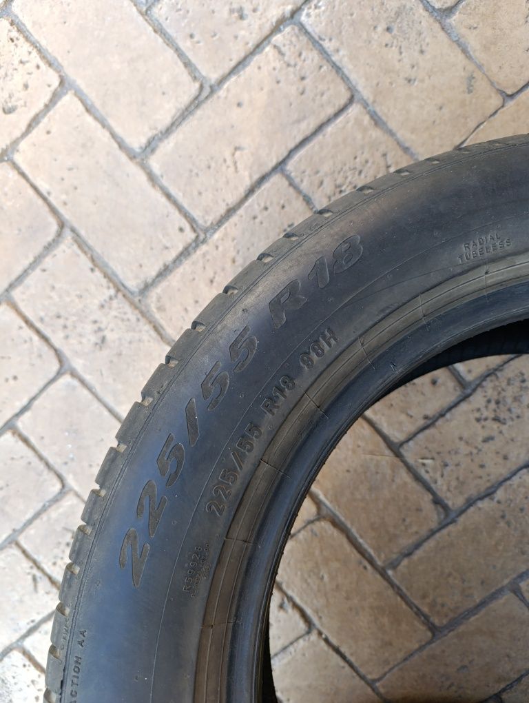 Летни гуми Pirelli 225/55/18 dot 2022