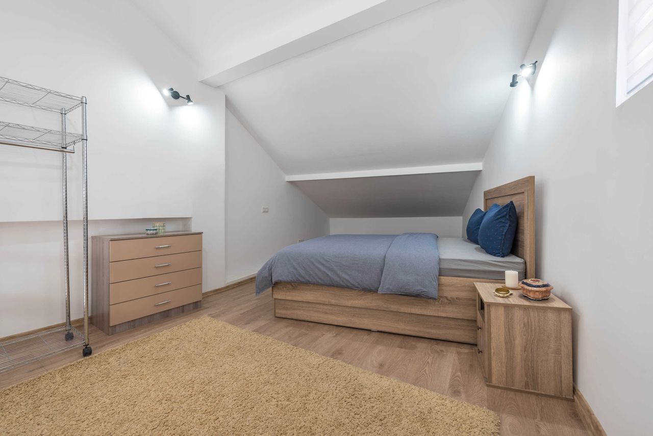 Продава се Многостаен апартамент в Варна, Гръцка махала - 150 кв.м за 3034 €/кв.м - Снимка #4