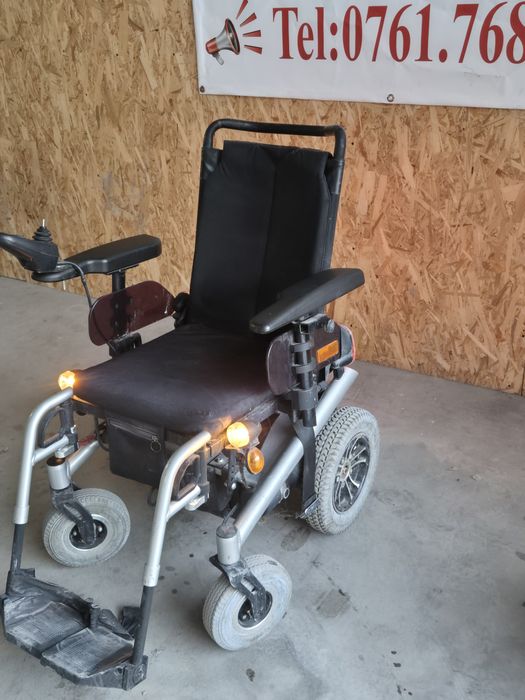 Cărucior scuter electric