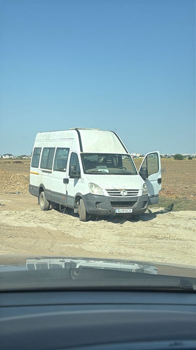 Piese iveco 2.3.2.8 3.0 motor cutie roti faruri uși punte roti