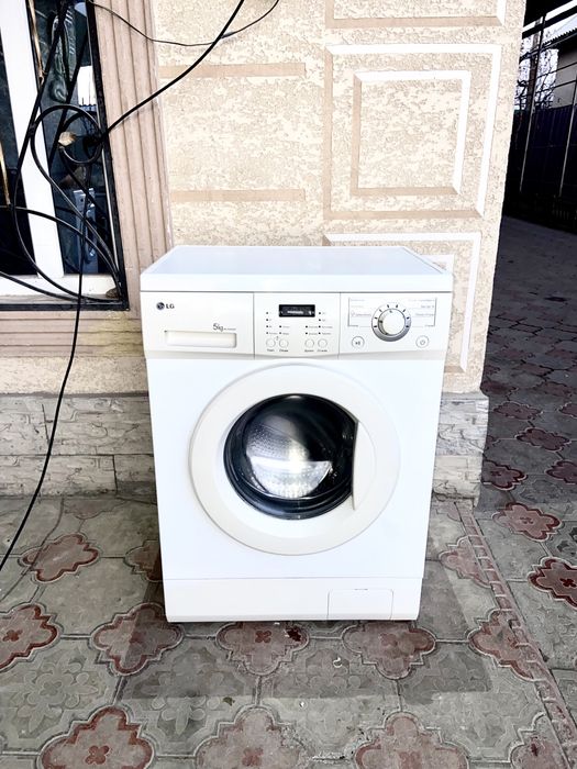 Продам стиральную машинку 5кг рабочая