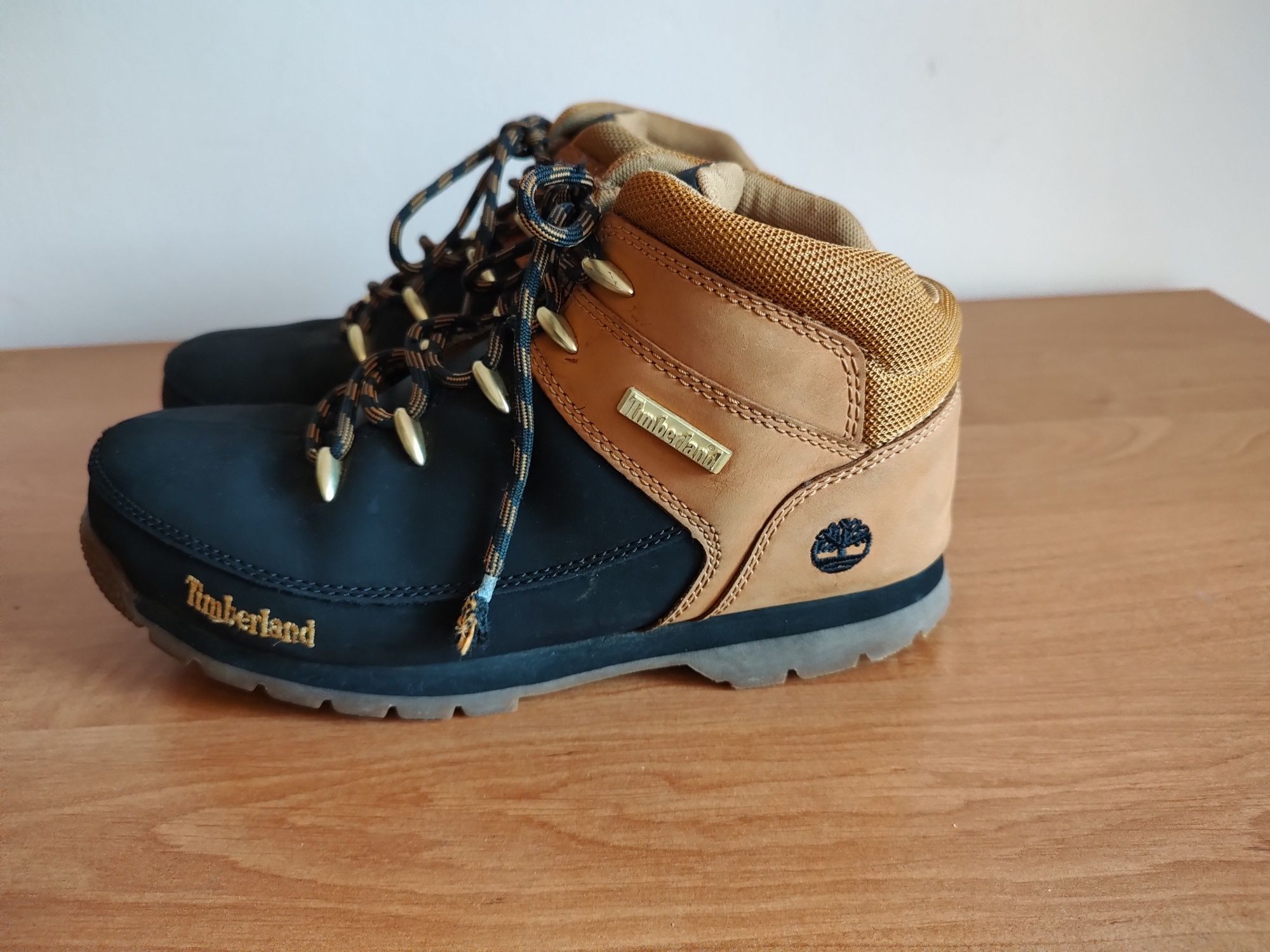 Туристически обувки Aigle и Timberland  38 номер