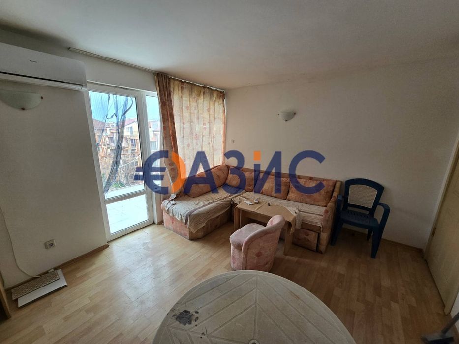 Продава се Двустаен апартамент в к.к. Слънчев бряг - 60 кв.м за 917 €/кв.м - Снимка #10