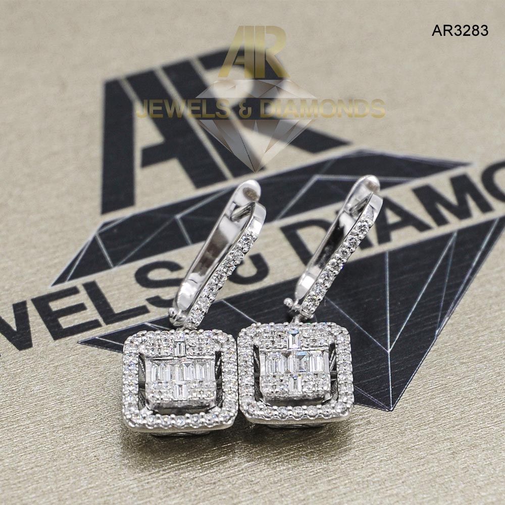 Cercei Aur Alb cu Diamante model nou deosebit ARJEWELS(AR3283)