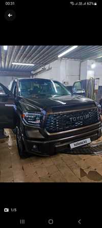 Toyota Tundra комплектация Platinum